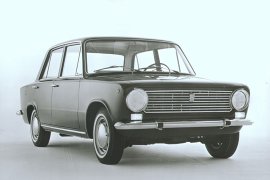 124 Saloon 1966 - 1974