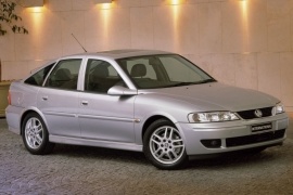 Vectra Liftback 1995 - 2002