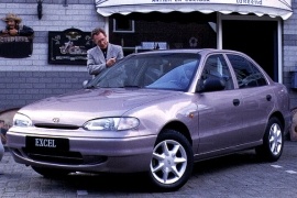 Excel 4 Doors 1994 - 1998