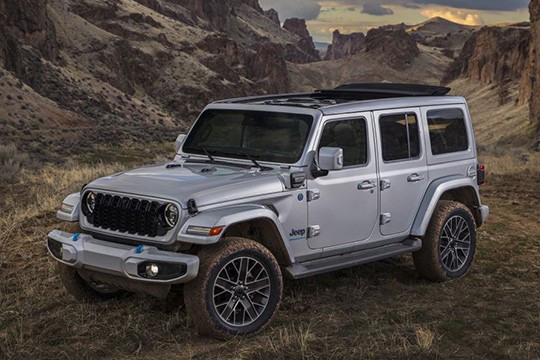 Wrangler 4xe 2023 - Present