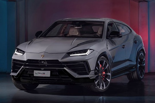 Urus S 2022 - Present