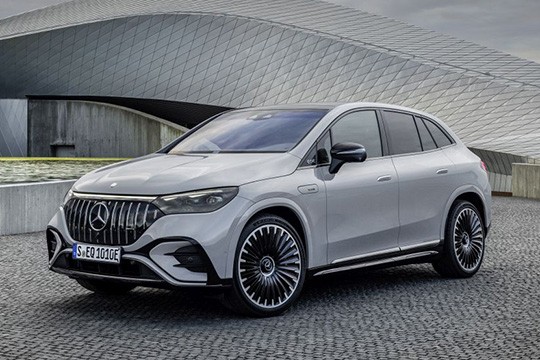 EQE SUV 2022 - Present