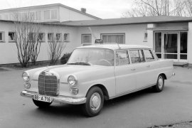 E-Klasse "Kleine Heckflosse" Lang (W110) 1965 - 1968