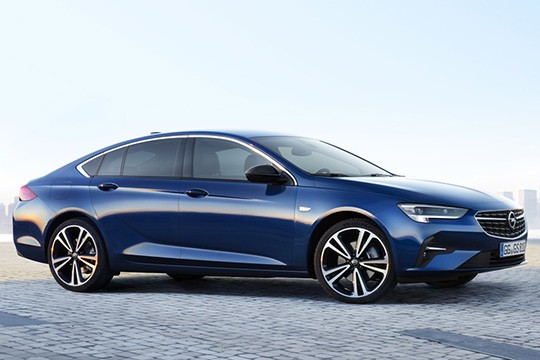 Insignia Grand Sport 2019 - Present