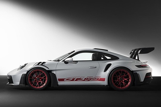 911 GT3 RS (992) 2022 - Present