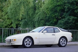 944 S 1986 - 1988