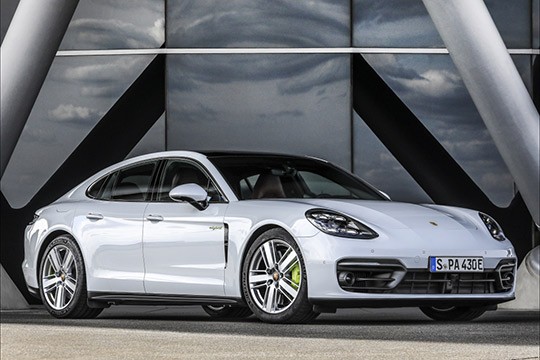 Panamera 4S E-Hybrid (971) 2020 - Present