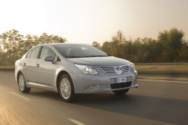 Avensis Liftback 2009 - 2011