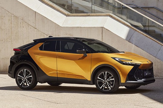 C-HR 2023 - Present