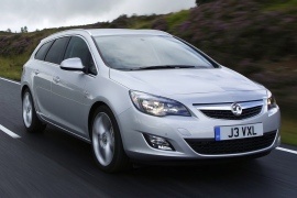 Astra Sports Tourer 2010 - 2012